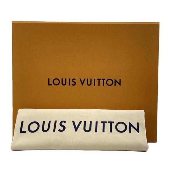 Authentic Louis Vuitton NEW ON-THE-GO MM Empreinte black tote 🔥 🎁 - Picture 15 of 15